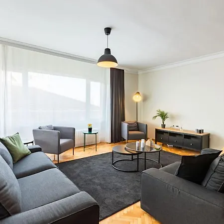 Lovely Flat With Great Location In Sisli