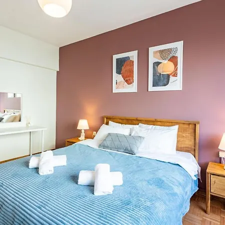 Lovely Flat With Great Location In Sisli Κωνσταντινούπολη